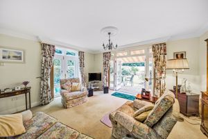 Sitting Room- click for photo gallery